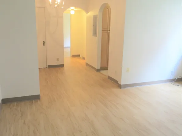 5712 Phillips Ave, Pittsburgh, PA