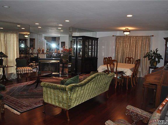 5th image of 27 Wimbledon Dr
