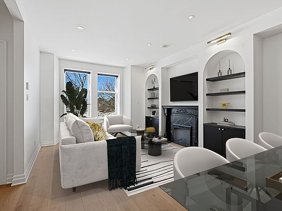 4th image of 273 Melville Ave