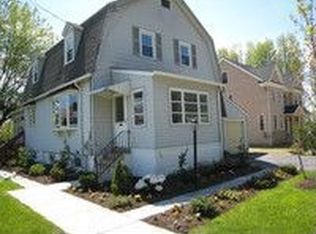 314 Delaware Ave, Lester, PA 19029