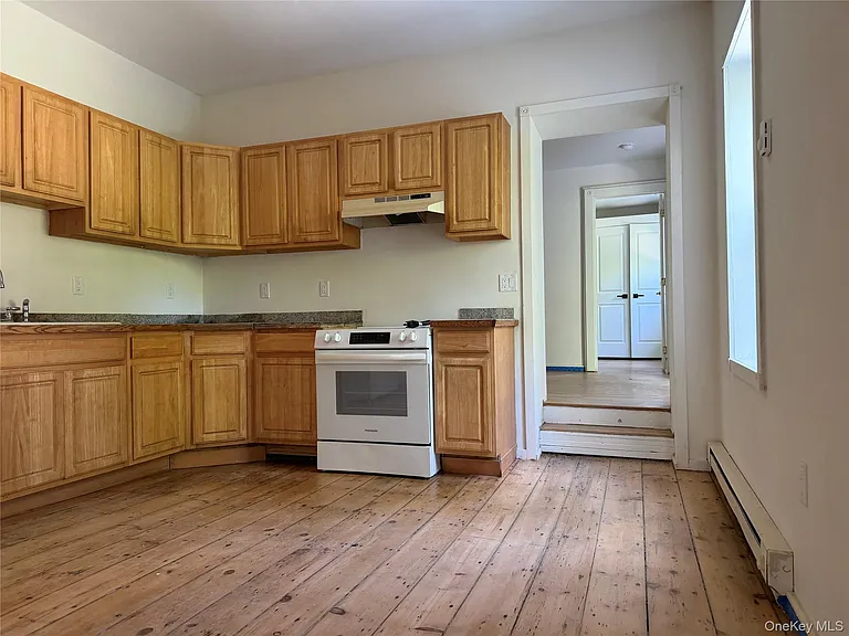 50 S Montgomery St #4 — Photo 2