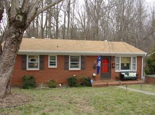 1203 Lili Ln, Charlottesville, VA 22901