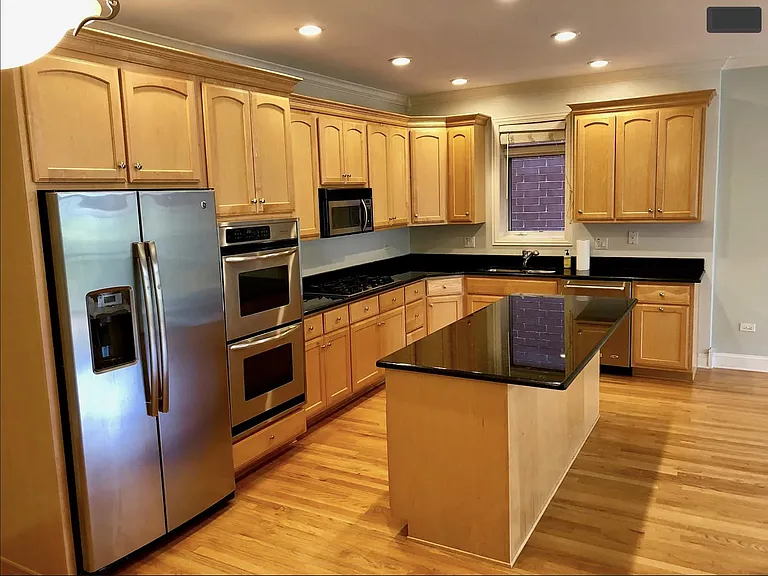 2047 W Belmont Ave #3 — Photo 21