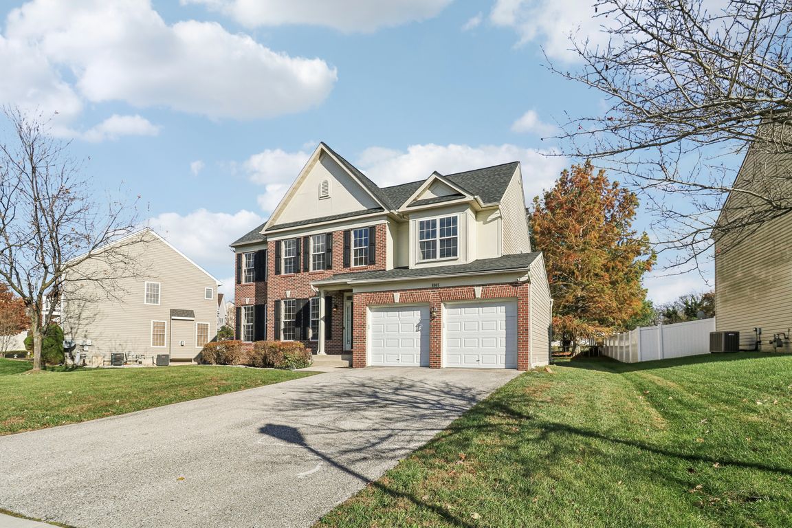 Armaan Dr-S1211-001.jpg