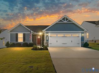 7735 Medalist Ln, New Kent, VA 23124