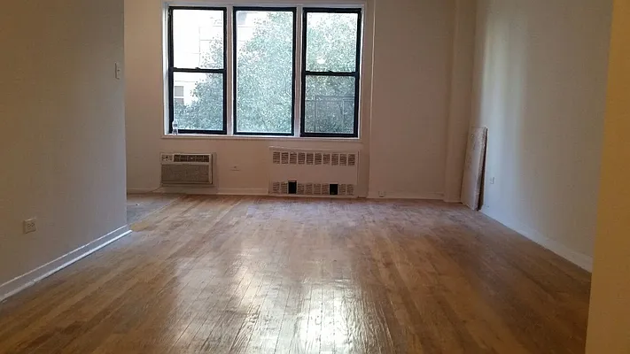 Rented by Cohen Smith Chang LLC | media 4