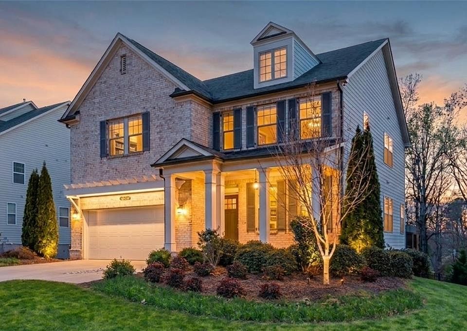 1st image of 4105 Bellehurst Ln