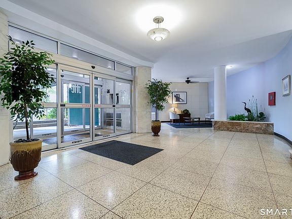 4th image of 71 Strawberry Hill Avenue #519