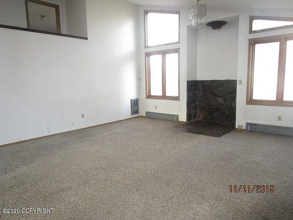 4th image of 350 E Seldon Rd