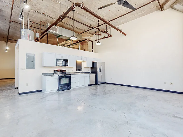Reynolds Lofts — Photo 32
