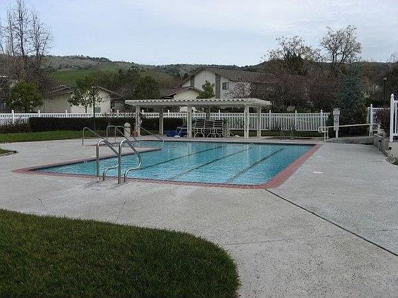 2nd image of 5297 Cribari Hts