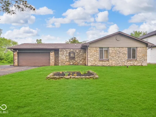 8102 Sycamore Springs Trl, Indianapolis, IN 46239