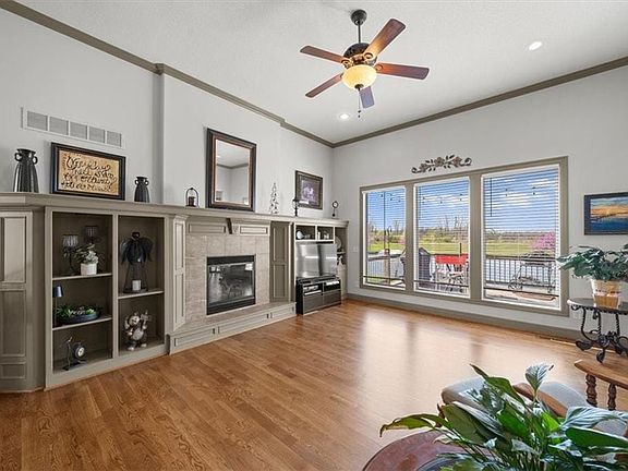 4th image of 20801 E 37th Terrace Ct