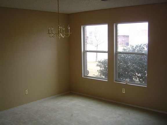 2nd image of 3957 Golden Horn Ln
