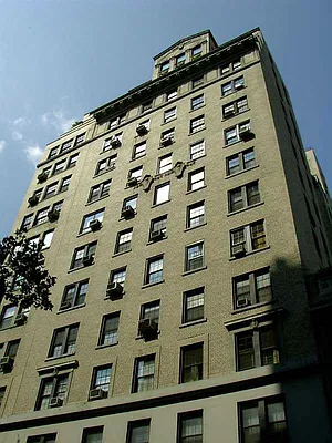 Sold by Corcoran | media 16