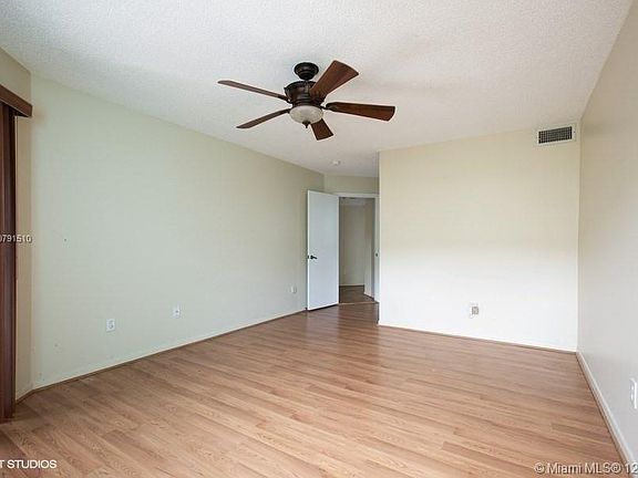 5th image of 2640 SE 20th Ct #207-C
