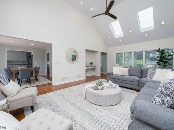 6 Runnymede Rd, Chatham Twp., NJ 07928