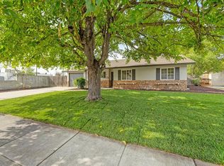 6911 Thomas Dr, North Highlands, CA