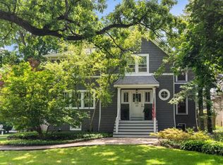 23 Washington Rd, Lake Forest, IL 60045