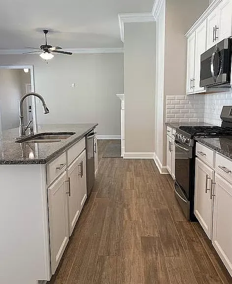 125 Lake Breeze Dr — Photo 6