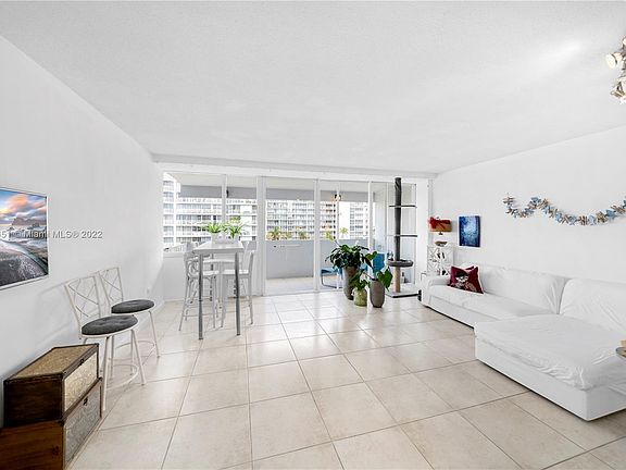 5th image of 7545 E Treasure Dr APT 8C
