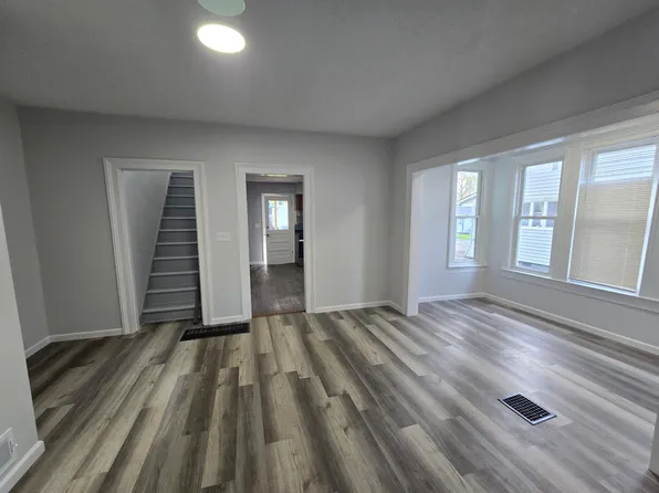 407 Pennsylvania Ave, Elmira, NY 14904