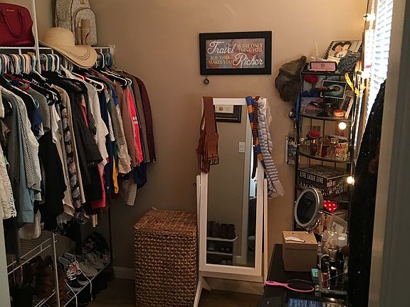 Office space/ Giant Walk in closet