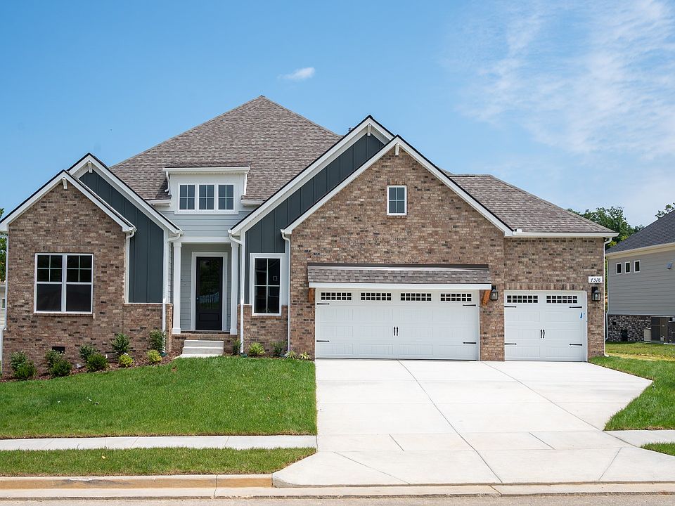 Beautiful two-story home in Spring Hill, TN