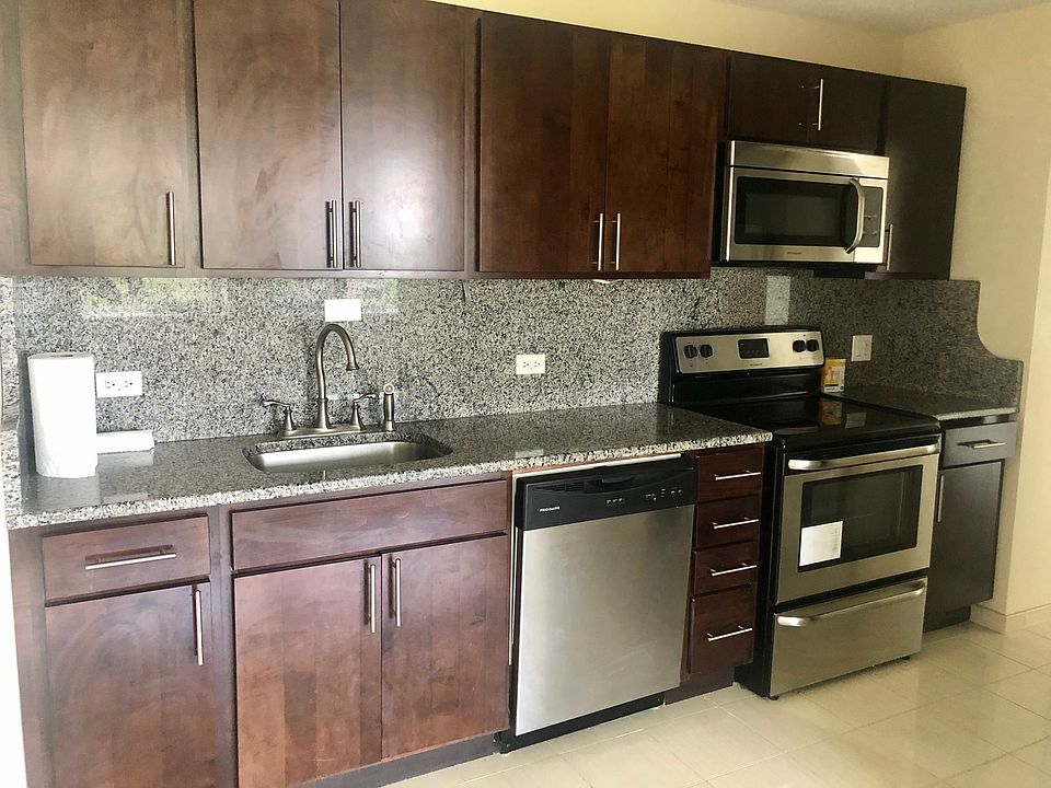 1st image of 4250 N Marine Dr APT 704