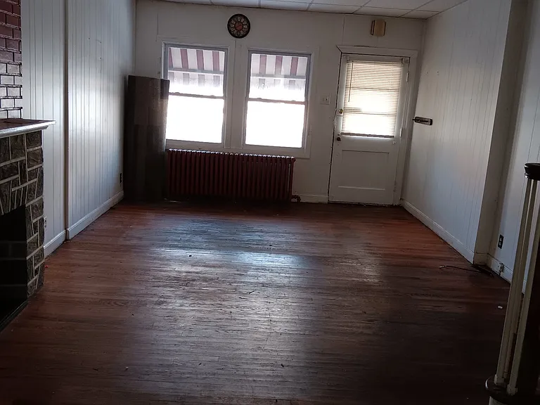 780 S 8th St — Photo 8