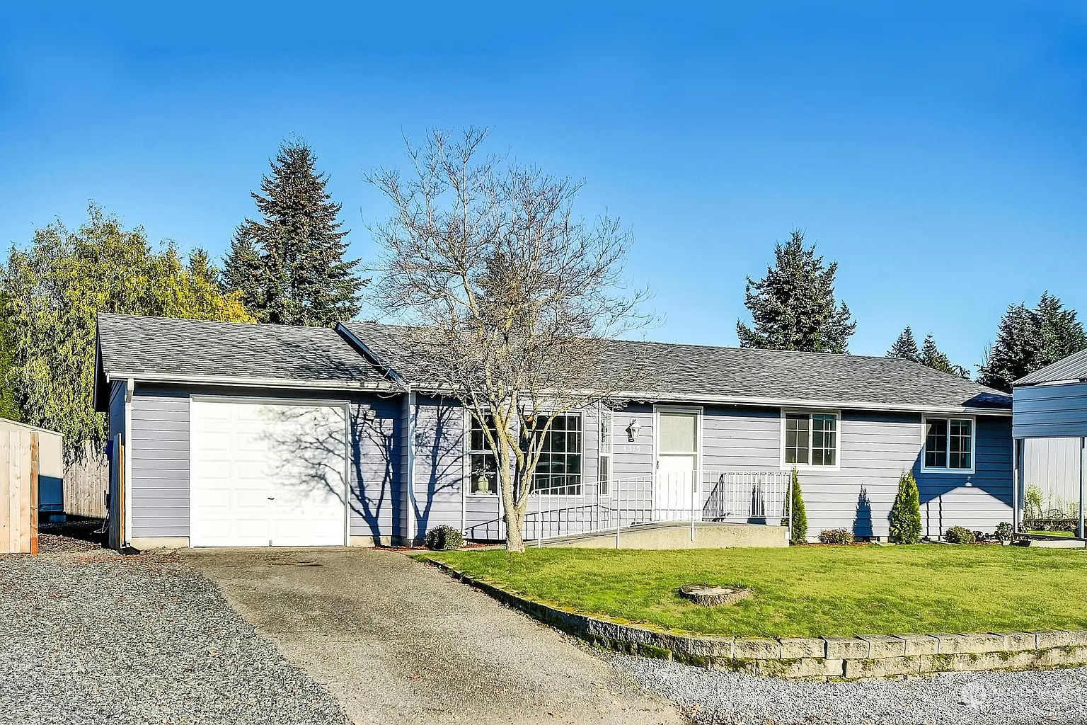 4315 125th Place NE photo 1