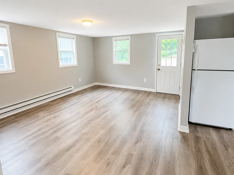 35 N Main St #1 — Photo 6