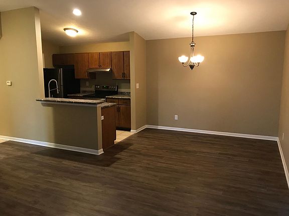Dining Room - Kitchen