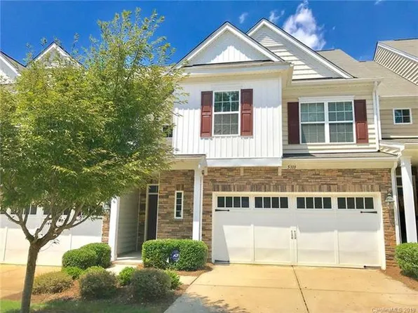 5310 Allison Ln, Charlotte, NC 28277