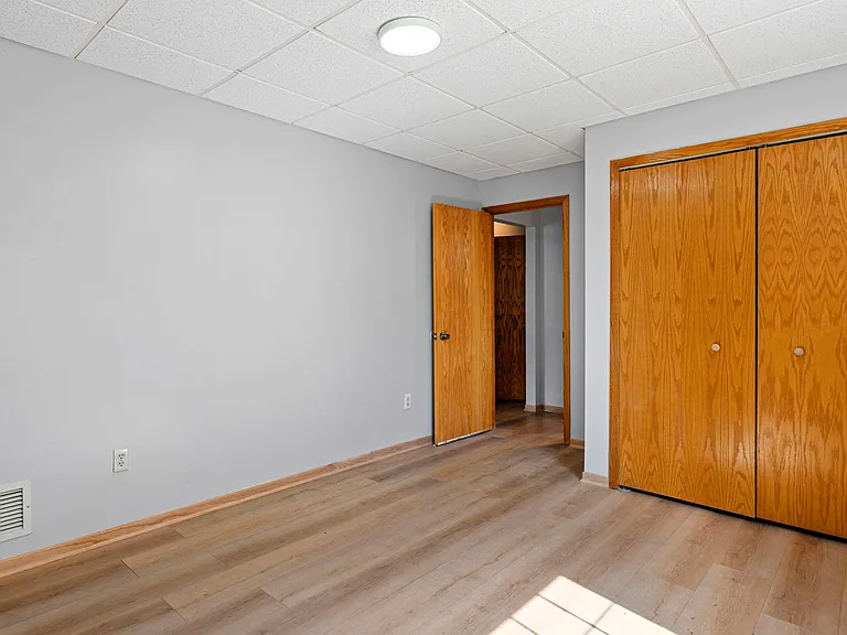 11874 Jonquil St NW — Photo 28