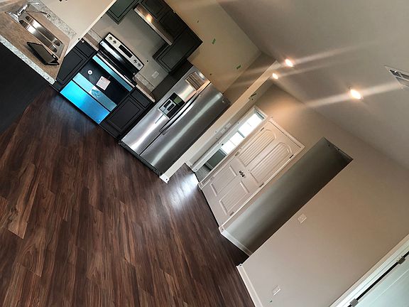 2nd image of 5683 Magnolia De Percy Dr