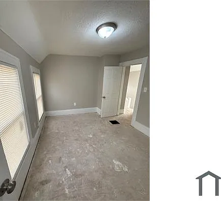 3 bed, $1,500 — Photo 4
