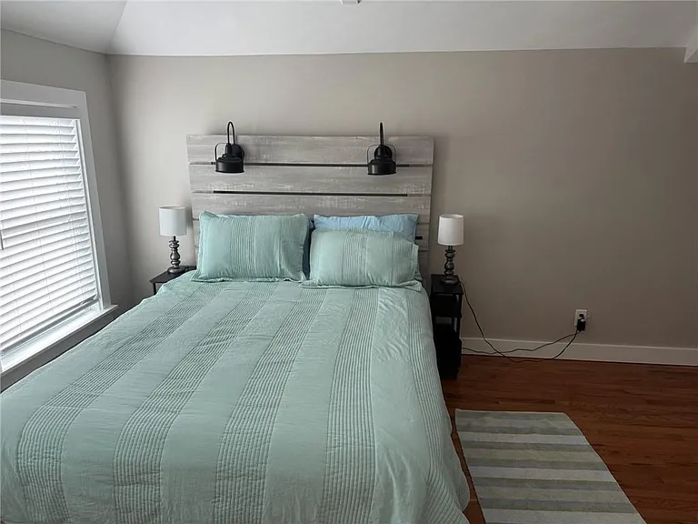 53 Center Ave — Photo 16