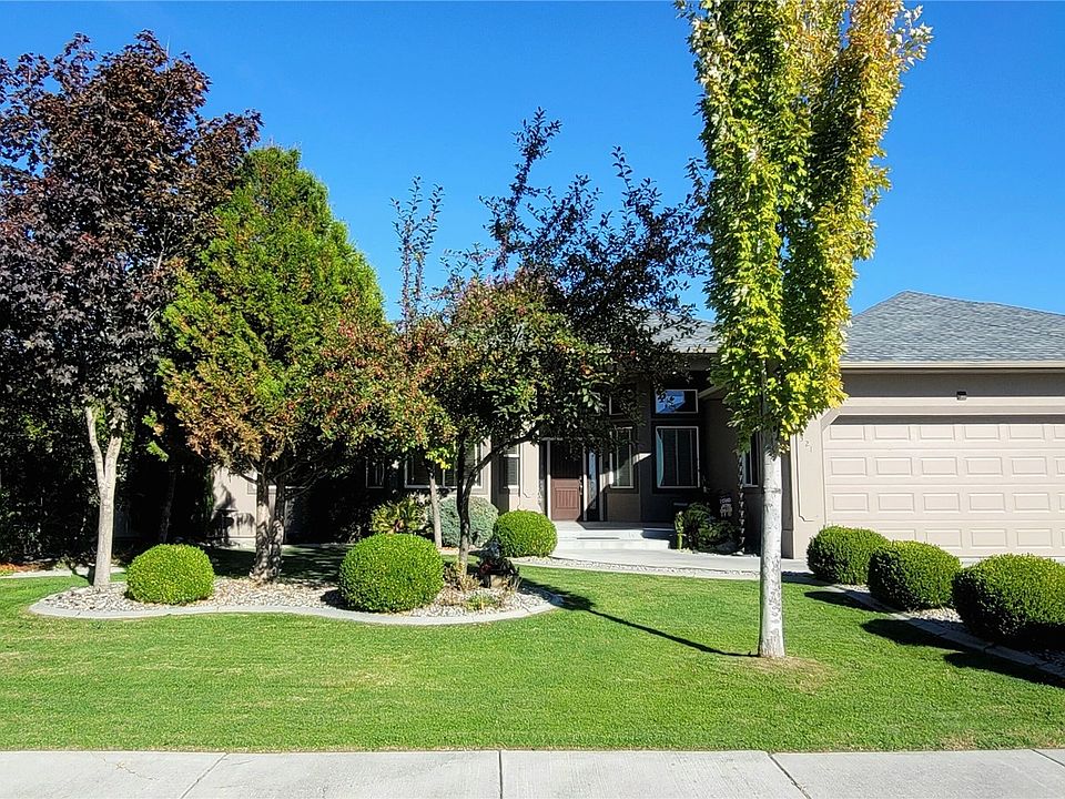 1st image of 321 N Crestview Drive