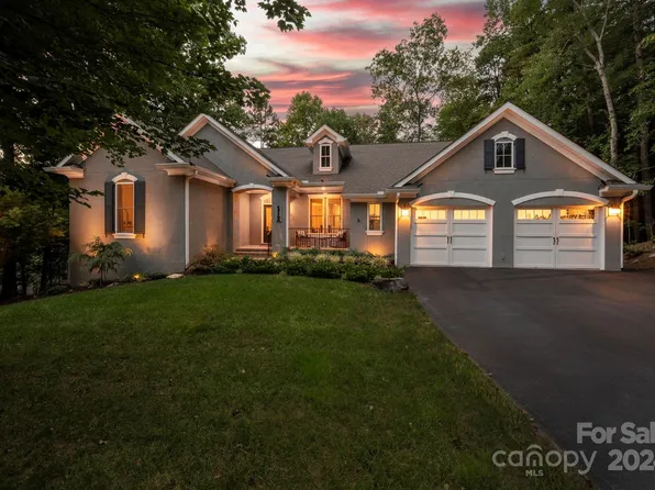 6 La Rue Ct, Candler, NC 28715