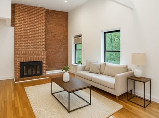 327 E 65th St APT 3F, New York, NY 10065