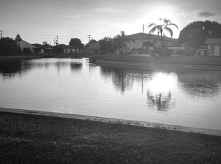 642 SE 13th Pl APT 2, Cape Coral, FL 33990