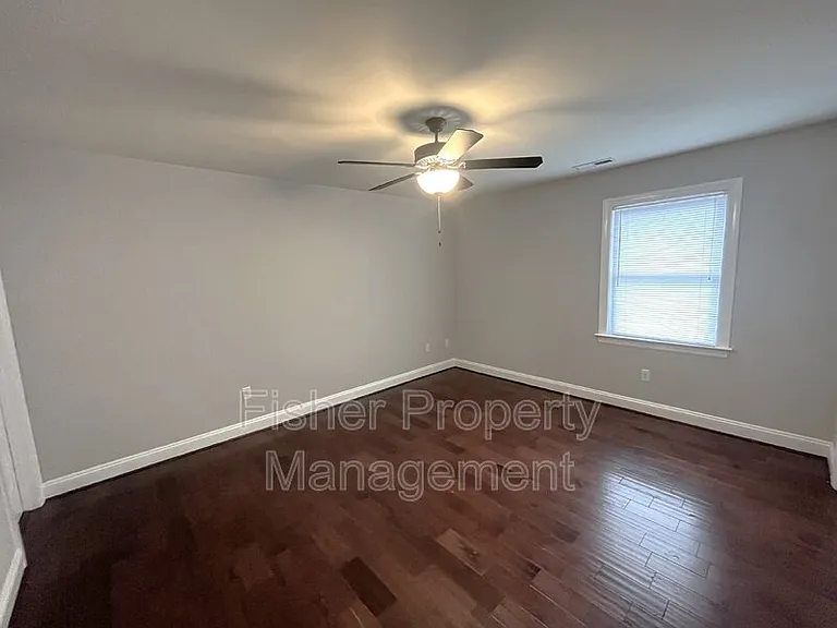 1411 Porter St #B — Photo 21