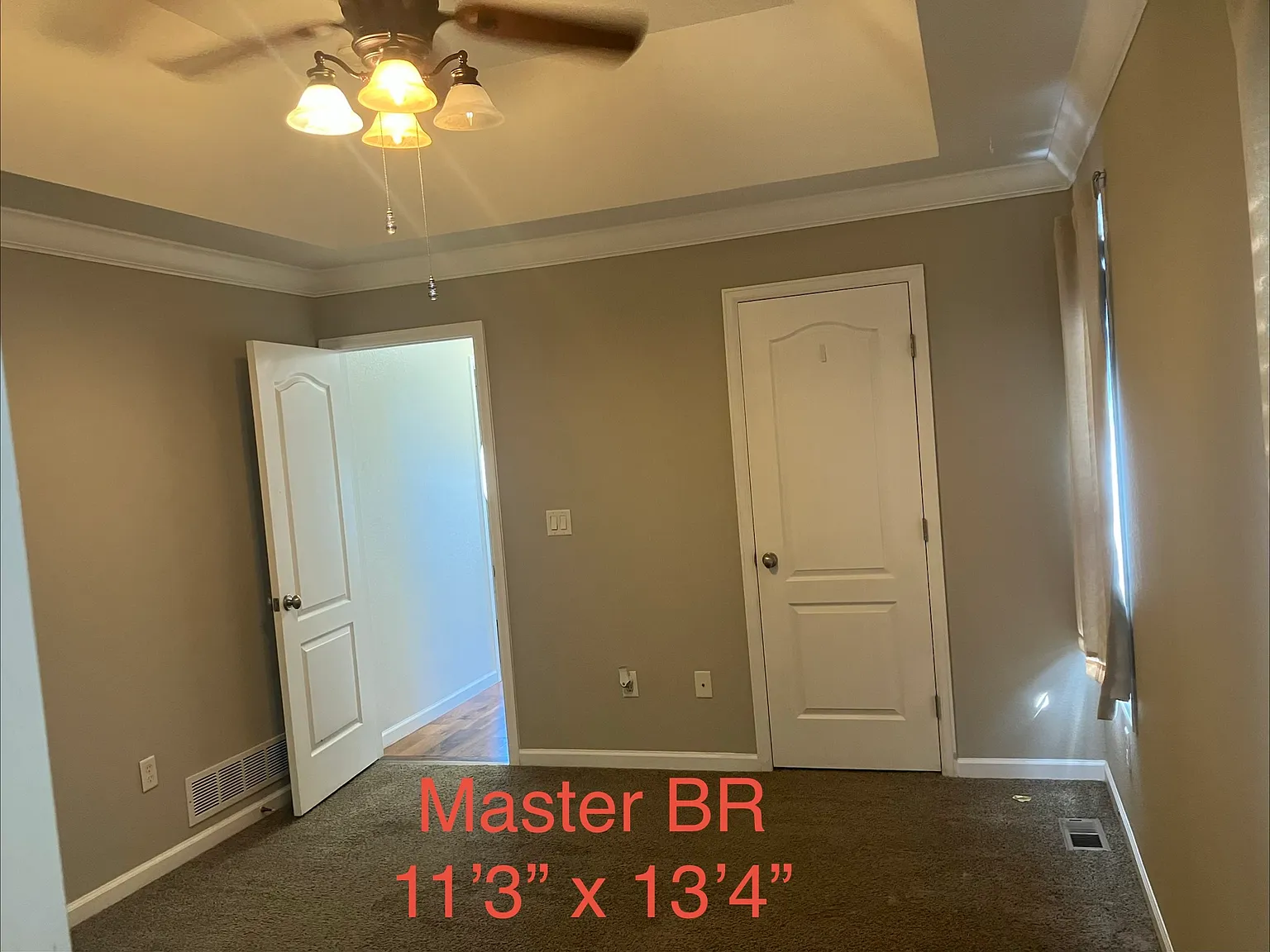 4 bed, 2178 sqft, $2,400 — Photo 3