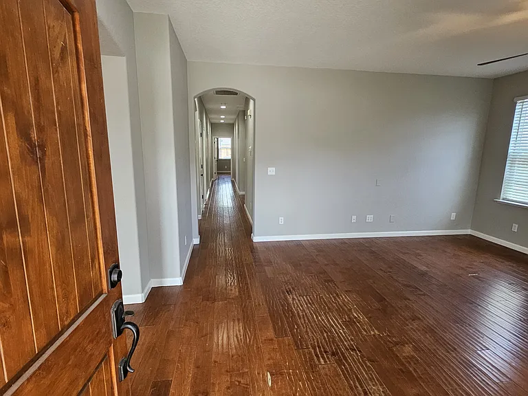 1168 Fiore Way — Photo 7