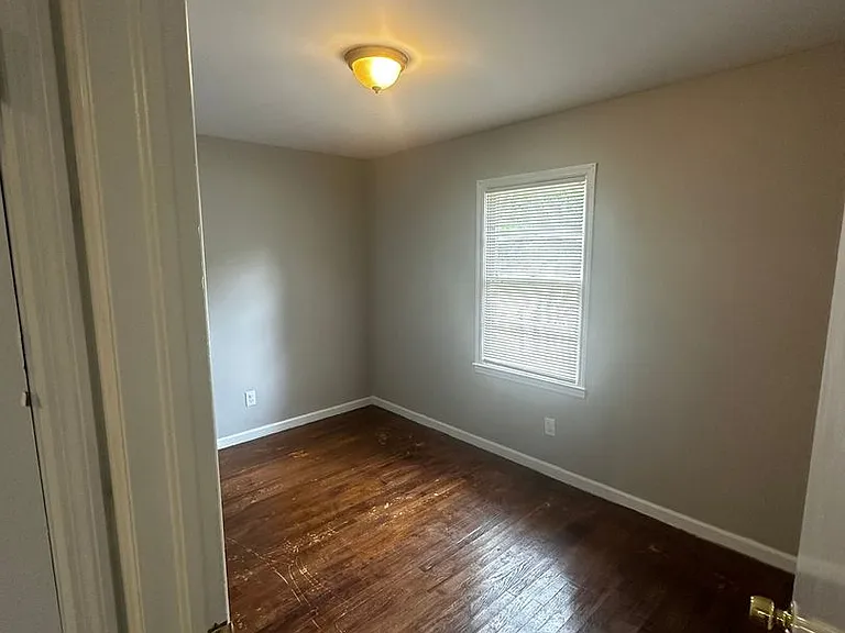 825 Woodlawn Dr — Photo 14
