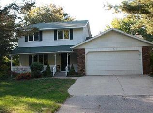 9135 68th St SE, Alto, MI