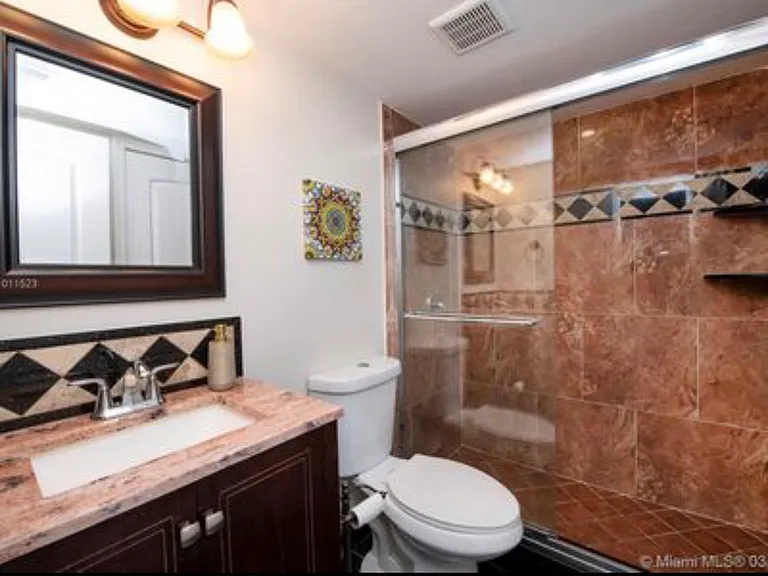 7401 NW 16th St #108 — Photo 8