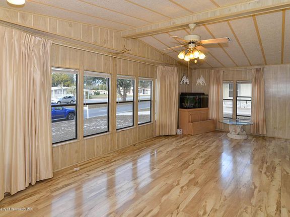 2nd image of 8252 Highpoint Blvd