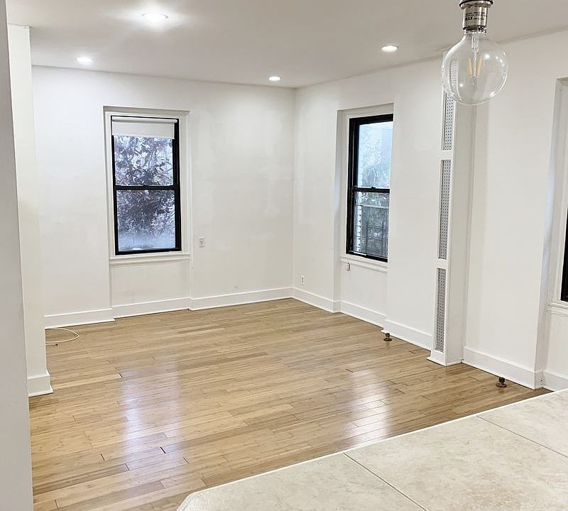 1st image of 21-27 33rd St #3HH